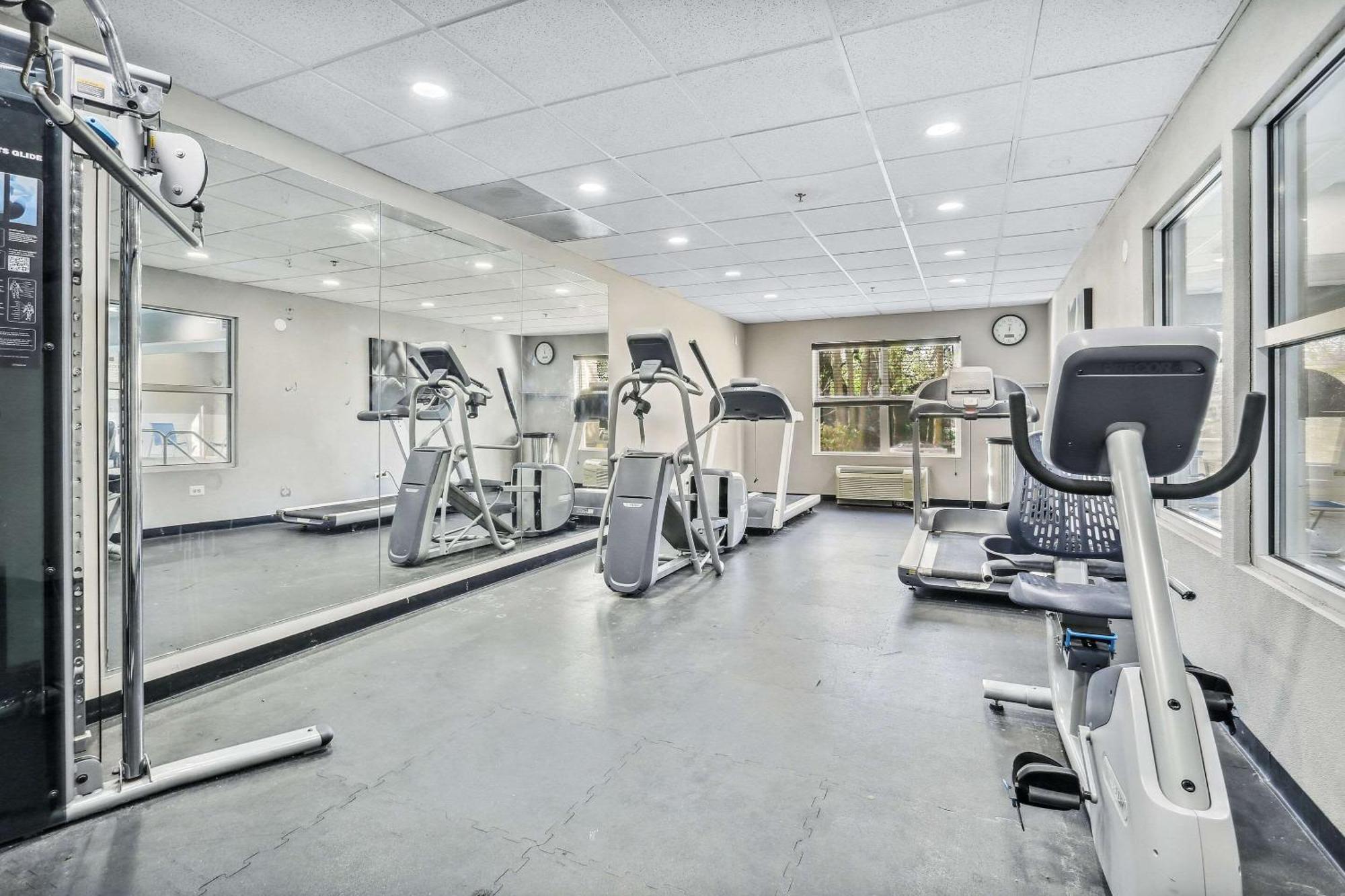 Country Inn & Suites By Radisson, Chicago O'Hare South, Il Bensenville Esterno foto